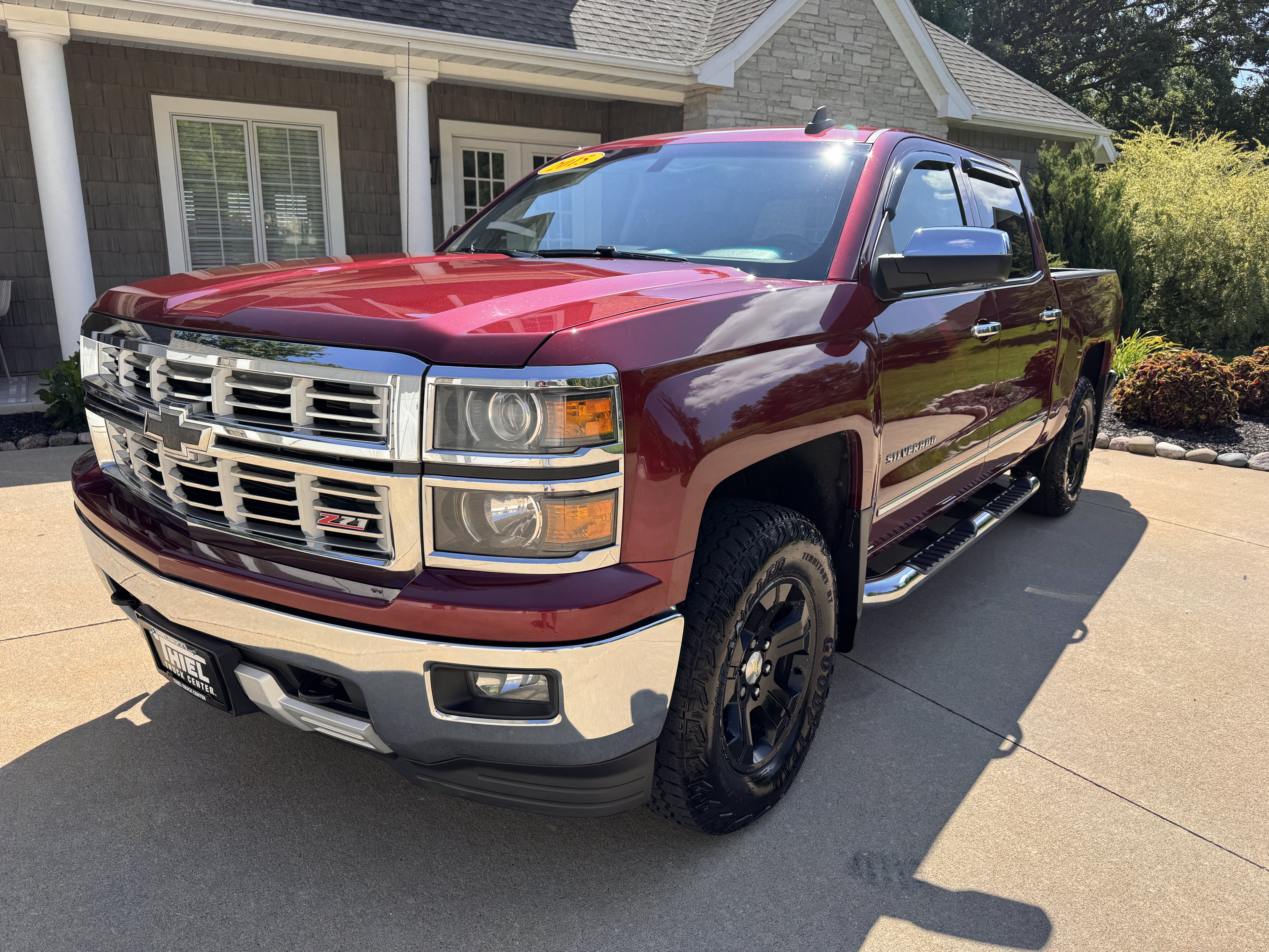 Used 2015 Chevrolet Silverado 1500 LTZ Z71 AWD/4WD image 1