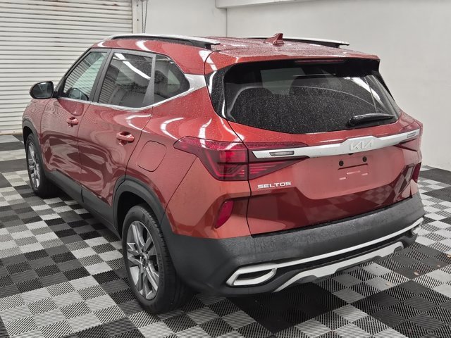 Certified 2023 Kia Seltos S image 4