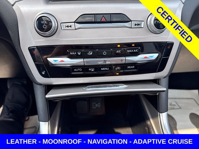 Certified 2023 Ford Explorer XLT w/ Equipment Group 202A AWD/4WD image 28