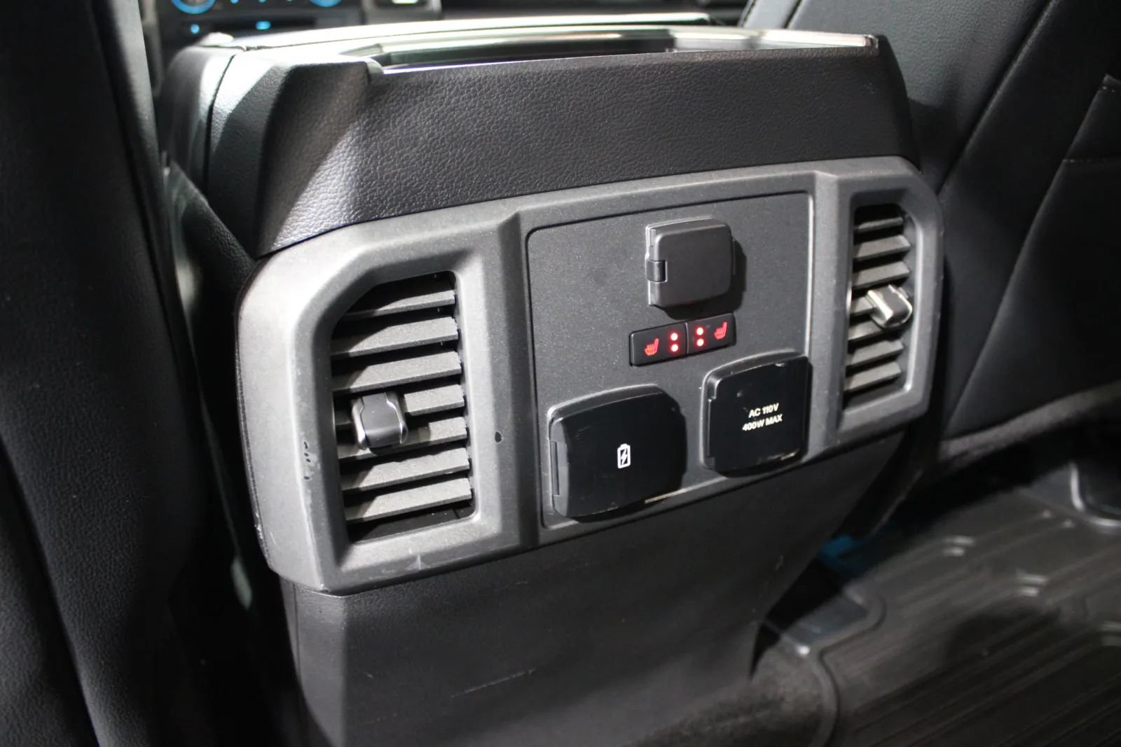 Used 2018 Ford F150 Raptor w/ Equipment Group 802A Luxury AWD/4WD image 52