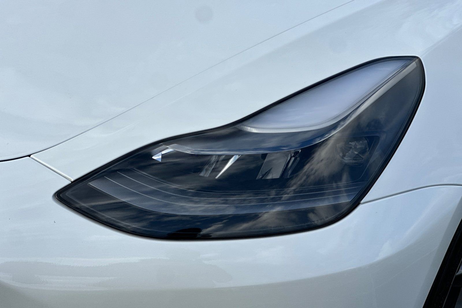 Used 2023 Tesla Model 3 Standard Range image 51