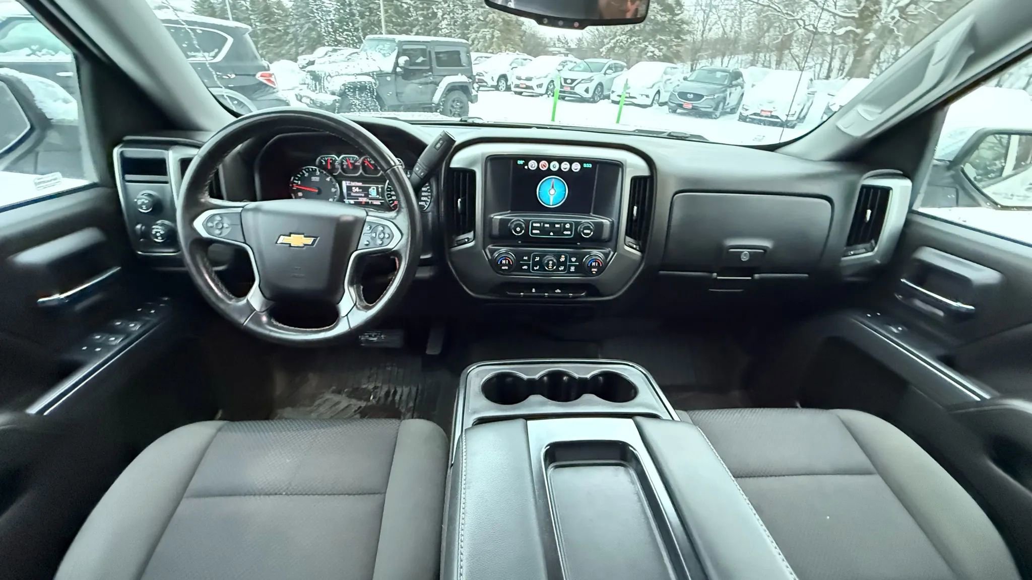 Used 2018 Chevrolet Silverado 1500 LT w/ LT Eassist Package image 24