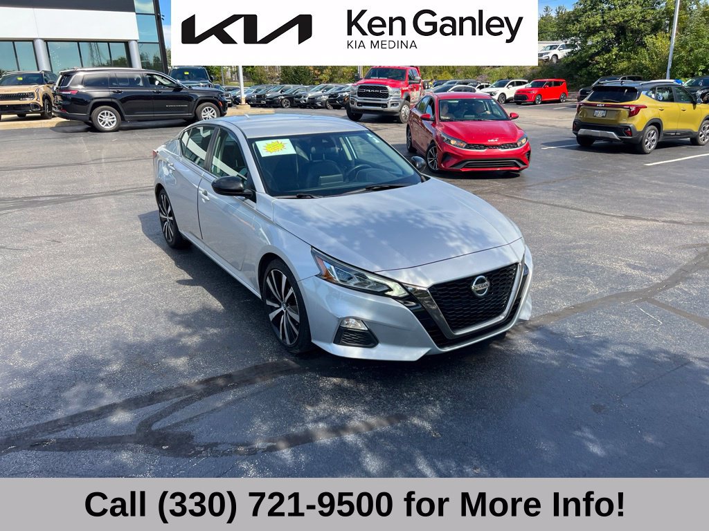 Used 2020 Nissan Altima 2.5 SR FWD image 6