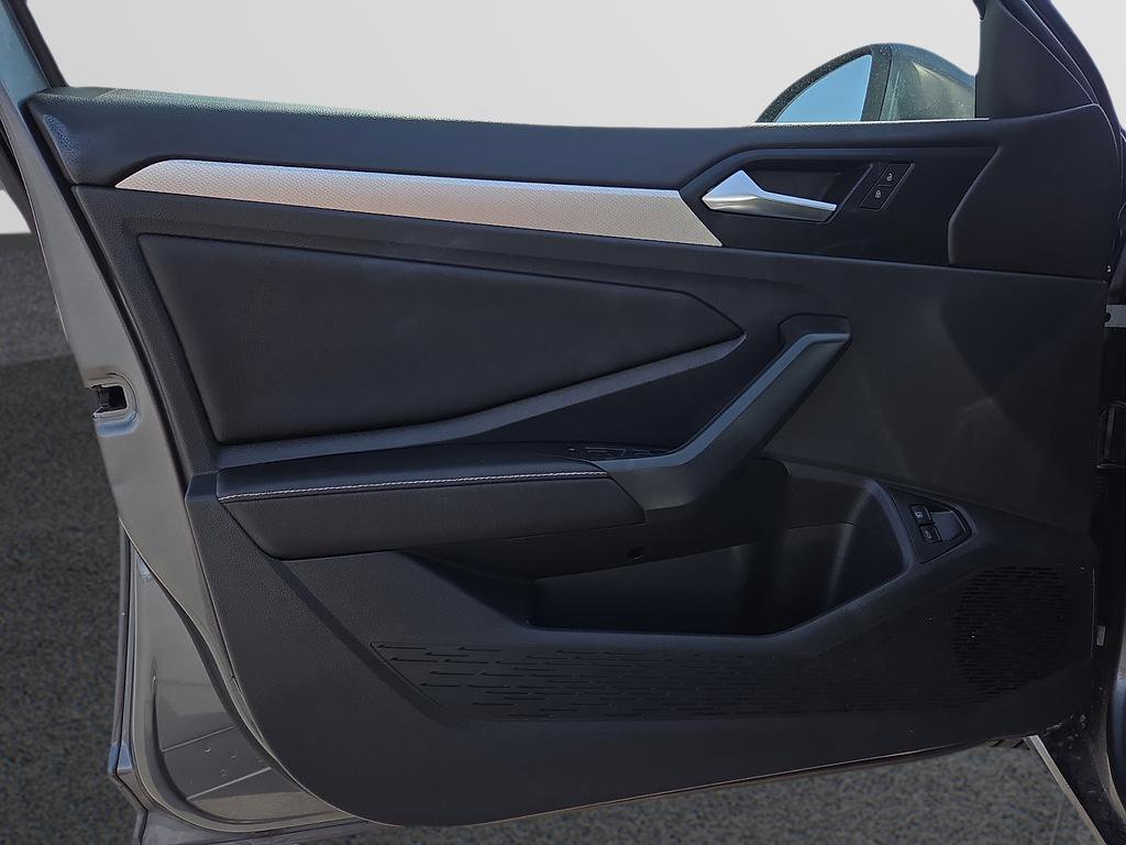 Used 2024 Volkswagen Jetta S image 13
