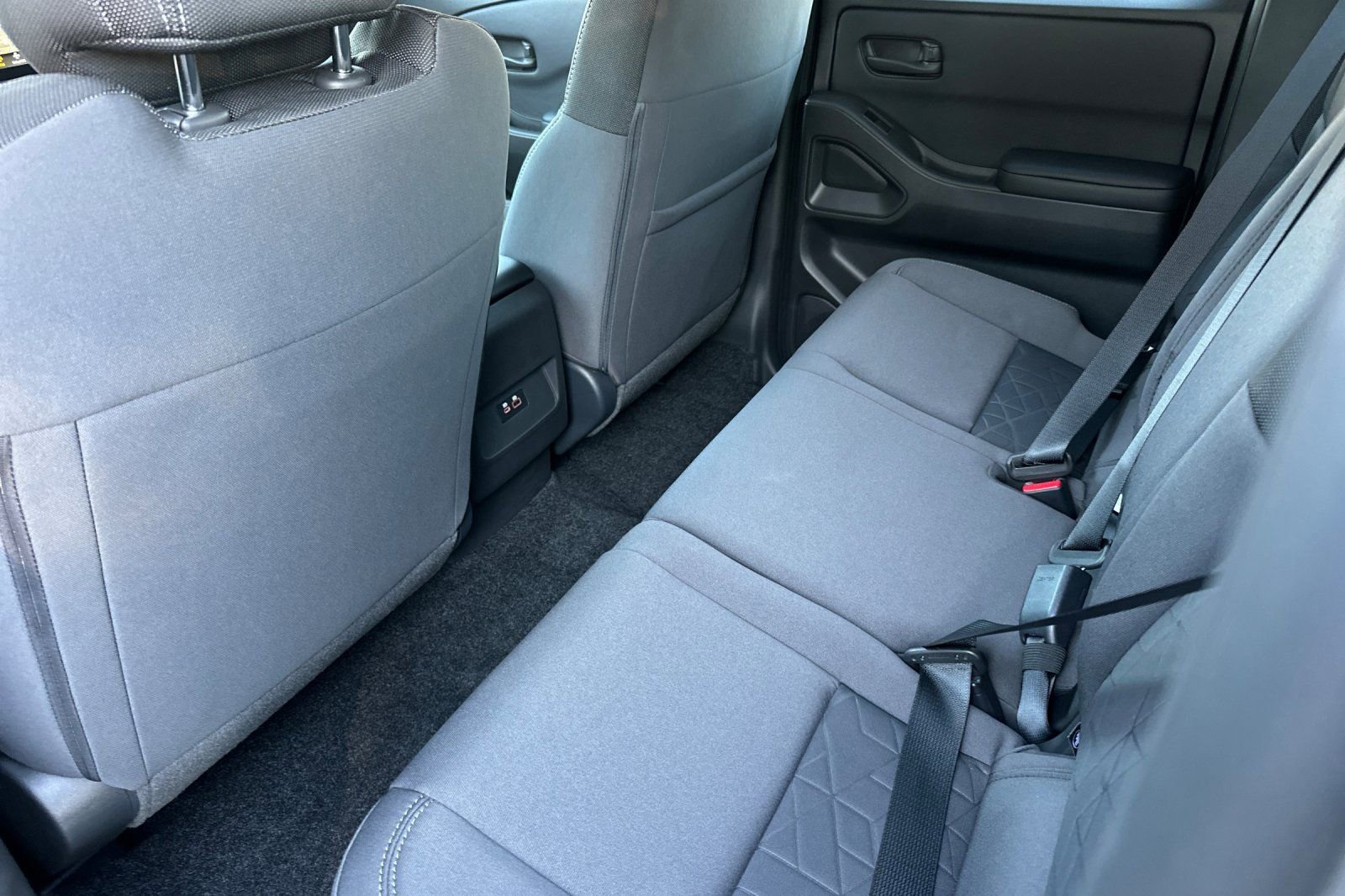 New 2026 Nissan Frontier SV w/ Tow Package image 14