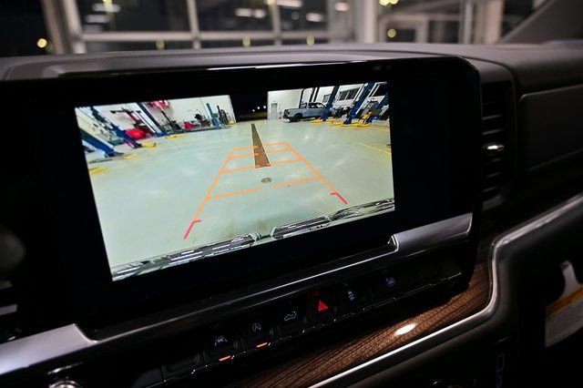 New 2026 GMC Sierra 1500 Elevation image 17