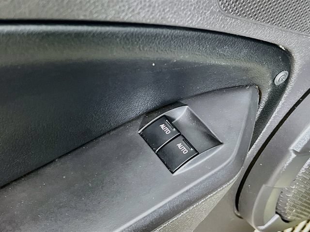 Used 2006 Ford Mustang GT Premium RWD image 9