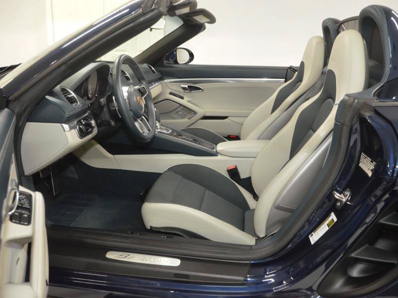 Used 2019 Porsche 718 Boxster S w/ Sport Chrono Package RWD image 19