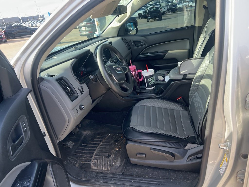 Used 2020 GMC Canyon 2WD Crew Cab w/ Convenience Package image 15