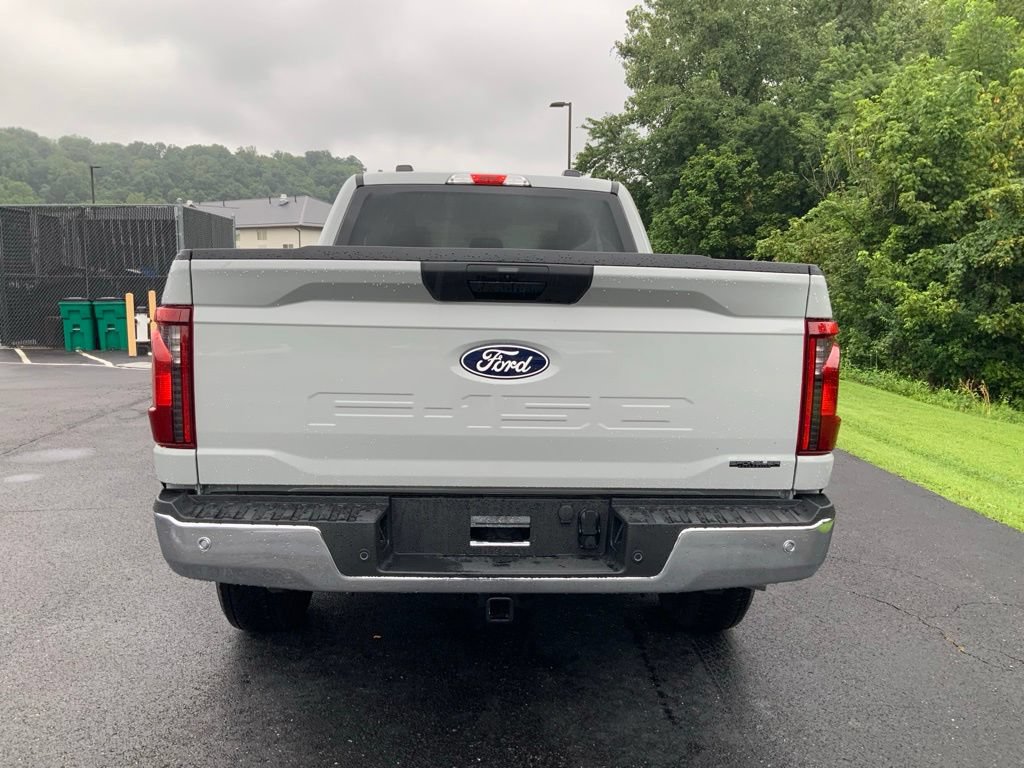 New 2026 Ford F150 XLT w/ XLT Chrome Appearance Package AWD/4WD image 9