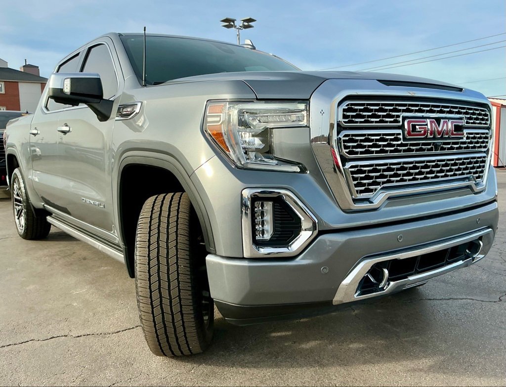Used 2020 GMC Sierra 1500 Denali w/ Technology Package image 2