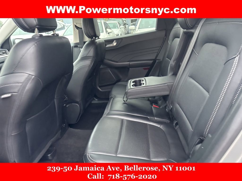 Used 2021 Ford Escape Titanium image 25