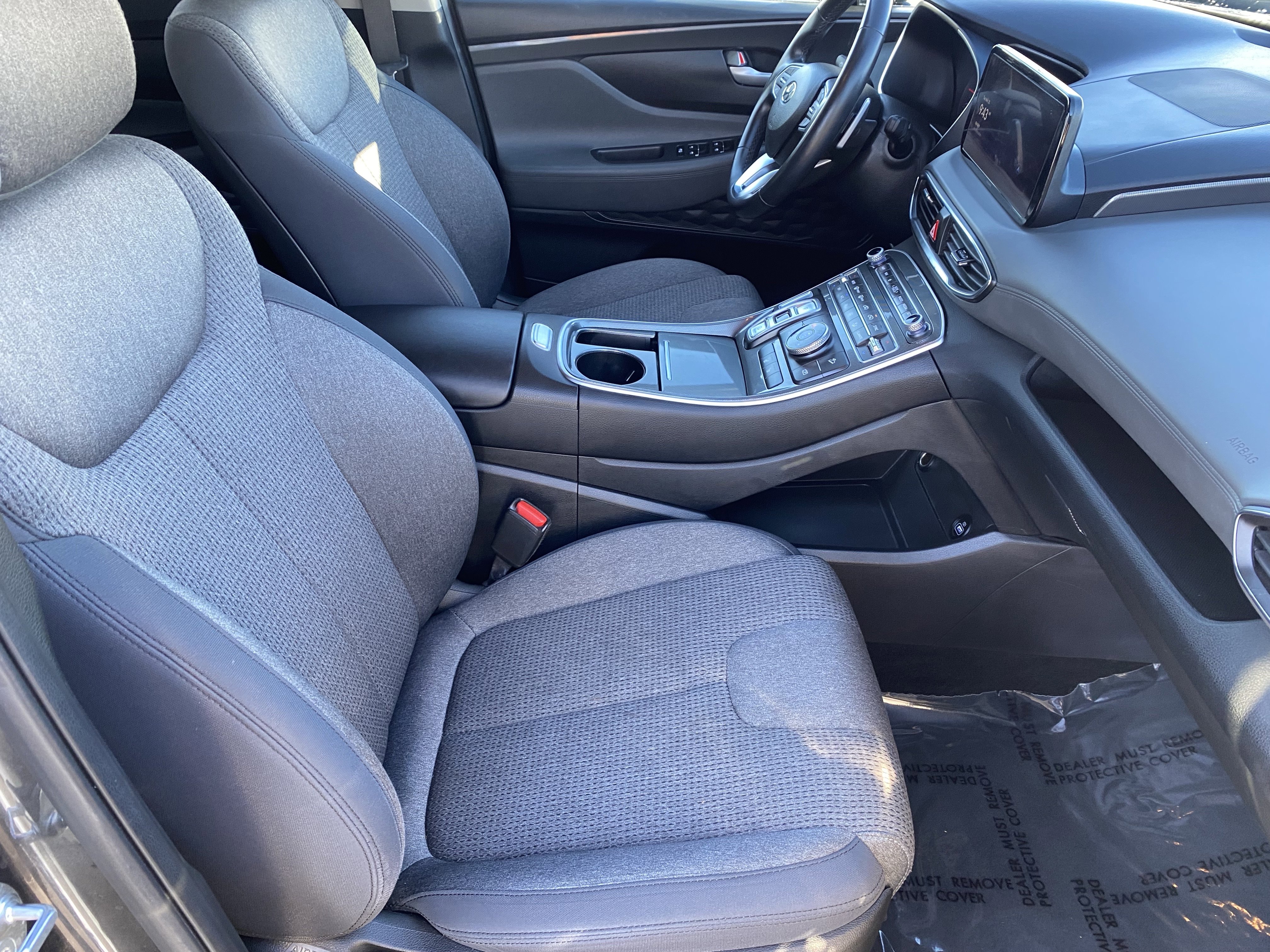 Used 2023 Hyundai Santa Fe SEL image 9