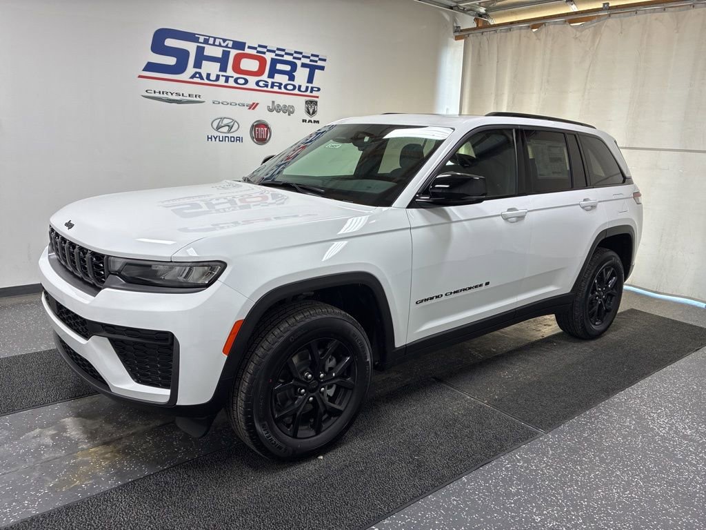 New 2026 Jeep Grand Cherokee Altitude