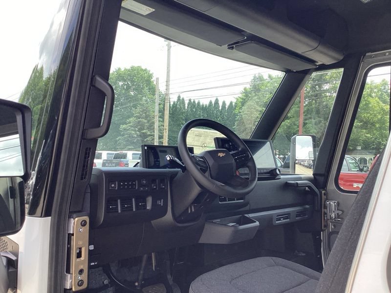 New 2026 Chevrolet Brightdrop 600 AWD/4WD image 11
