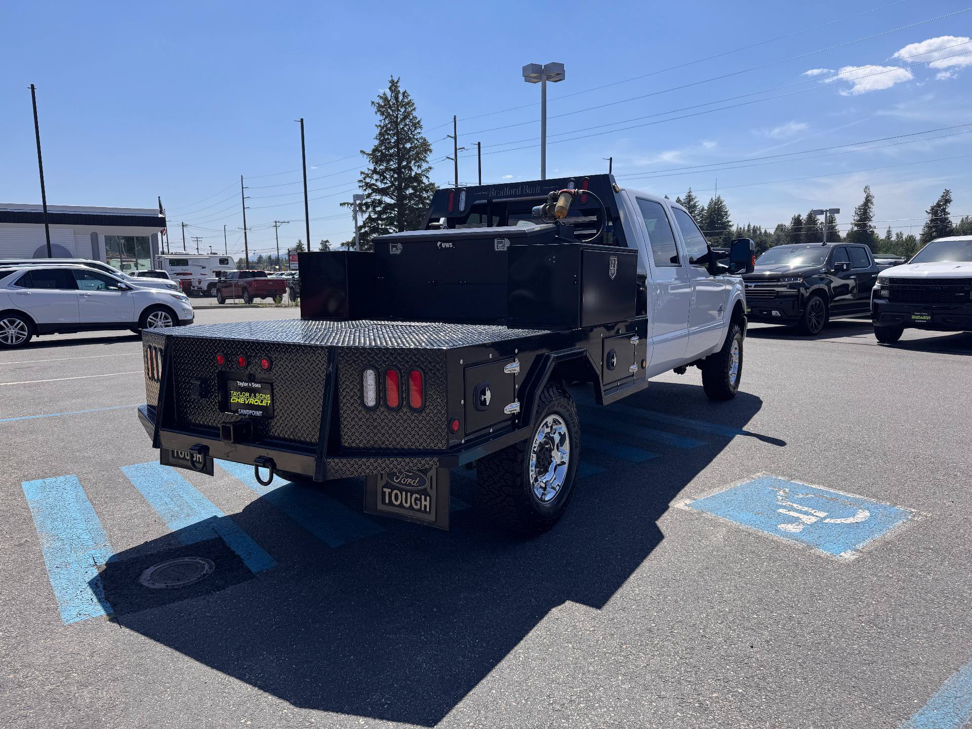 Used 2013 Ford F350 Lariat w/ Lariat Ultimate Pkg AWD/4WD image 7