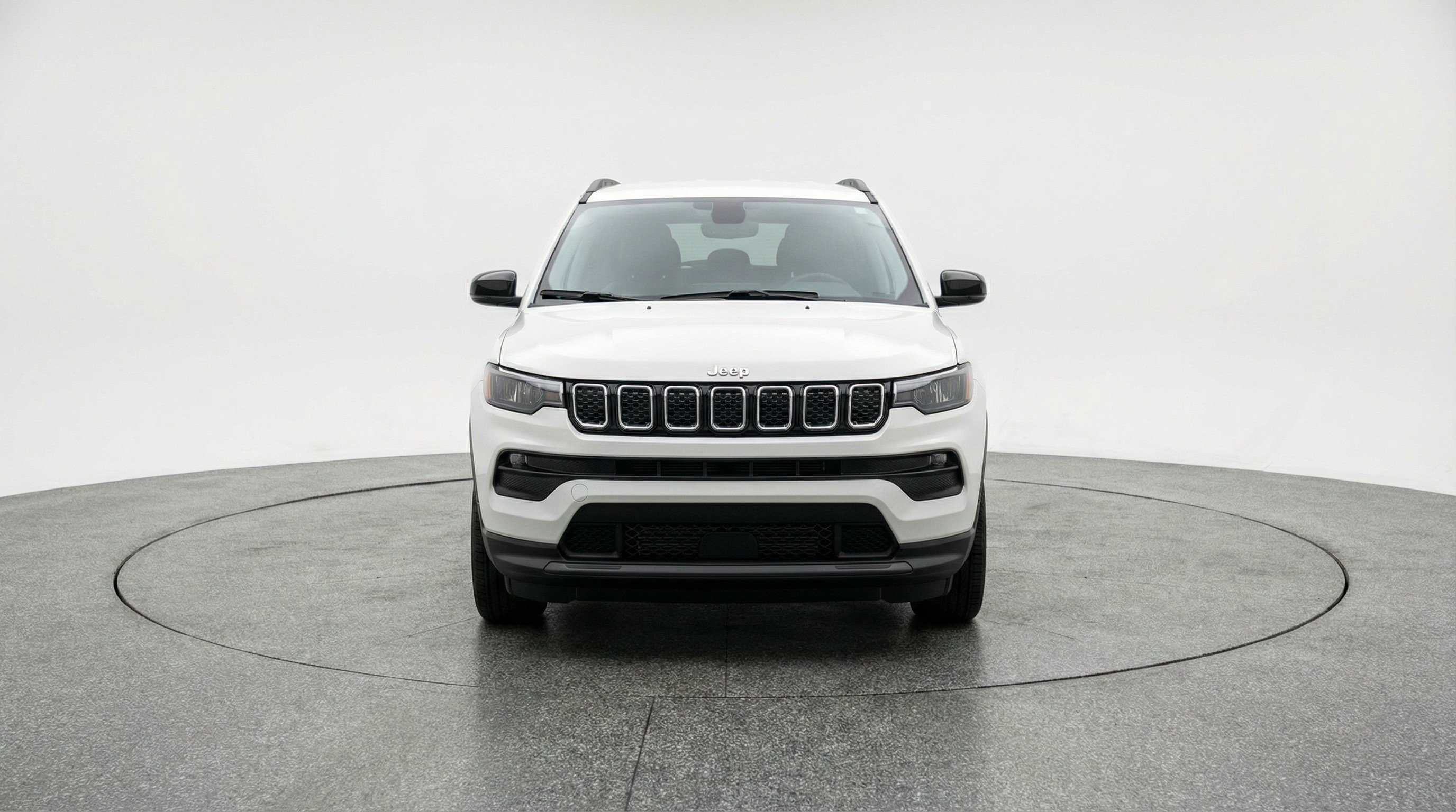 Used 2025 Jeep Compass Latitude image 2