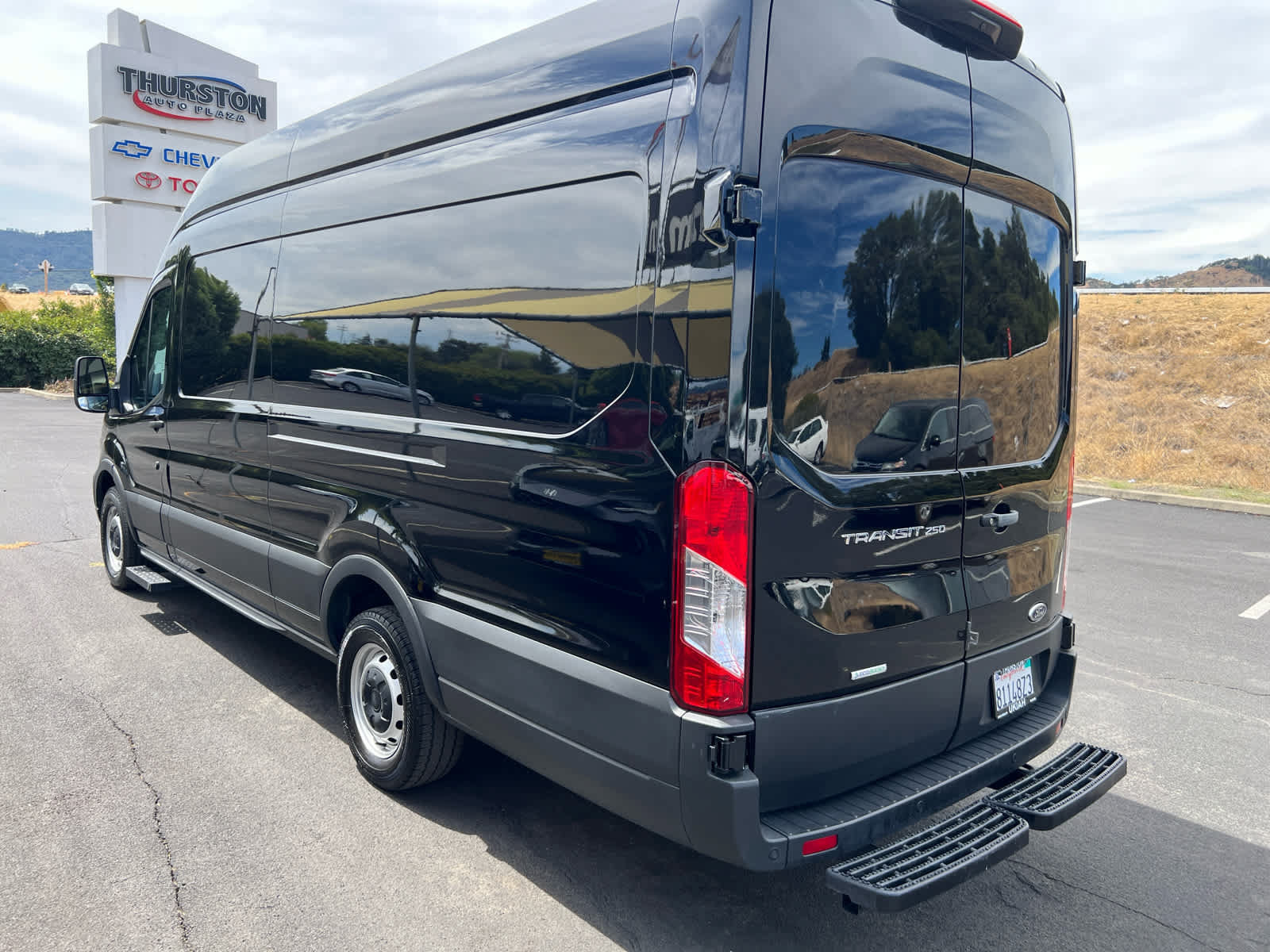 Used 2023 Ford Transit 250 148 High Roof Extended w/ Load Area Protection Package RWD image 9