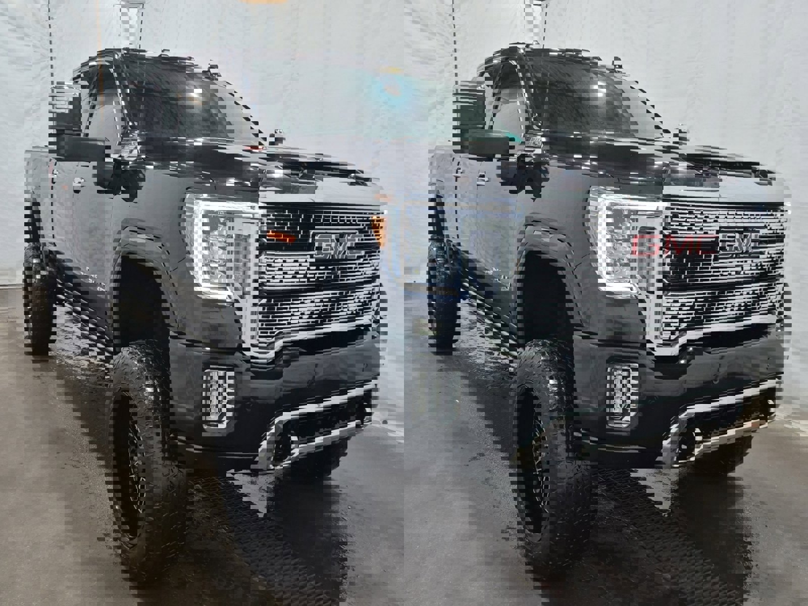 Used 2022 GMC Sierra 2500 Denali image 6