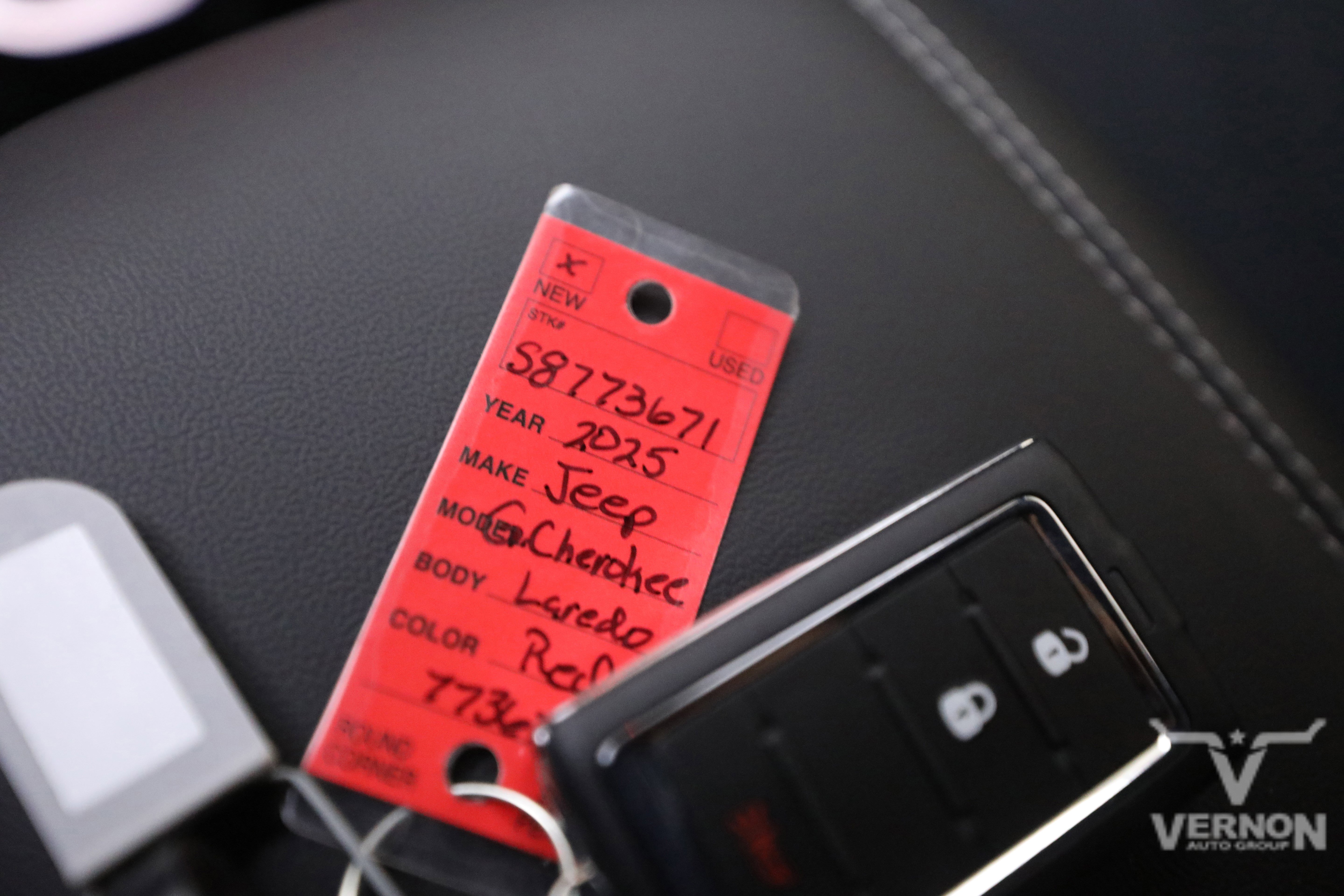 New 2025 Jeep Grand Cherokee Laredo X image 32