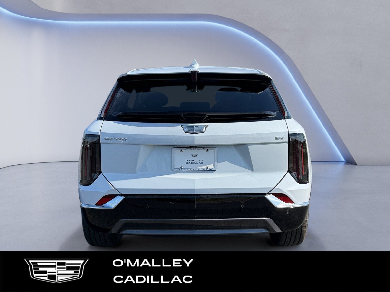 New 2027 Cadillac Optiq Premium Luxury w/ LPO, Floor Liner Package AWD/4WD image 4