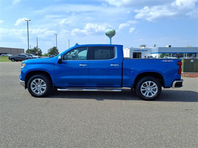 Used 2022 Chevrolet Silverado 1500 LTZ w/ Technology Package AWD/4WD image 23