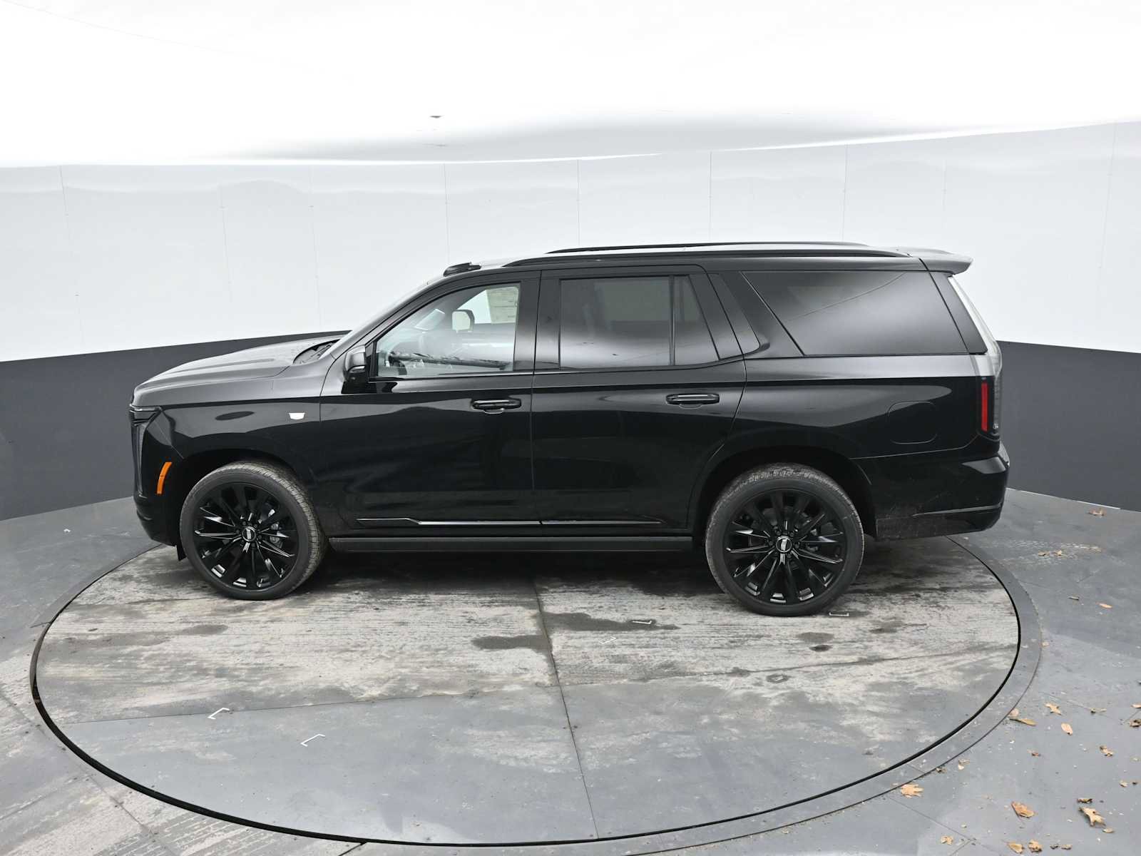 New 2026 Cadillac Escalade Platinum Sport w/ LPO, ONYX Package image 15