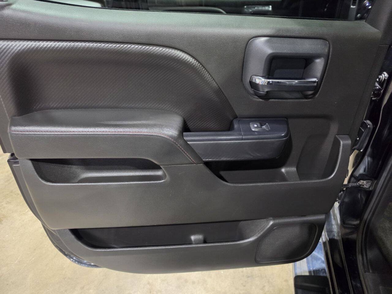 Used 2015 GMC Sierra 1500 SLT AWD/4WD image 32