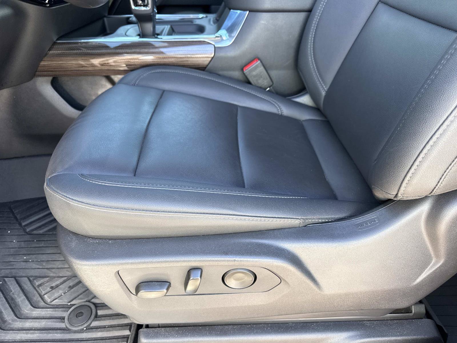 Used 2026 Chevrolet Silverado 1500 RST w/ RST All Star Premium Package AWD/4WD image 19