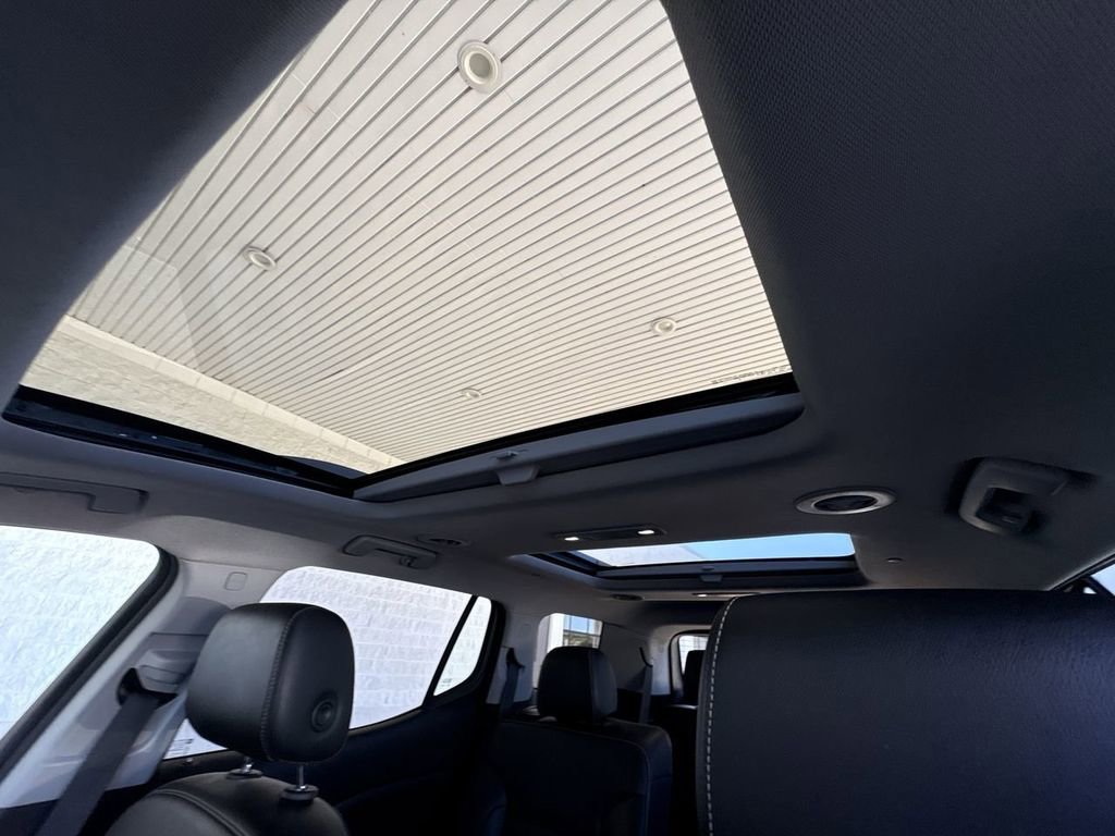 Certified 2023 GMC Acadia SLT w/ Elevation Edition image 19