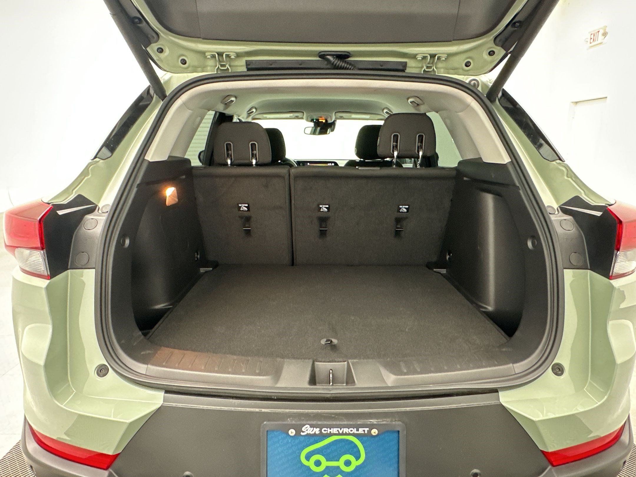 Certified 2025 Chevrolet TrailBlazer LT w/ Convenience Package FWD image 21