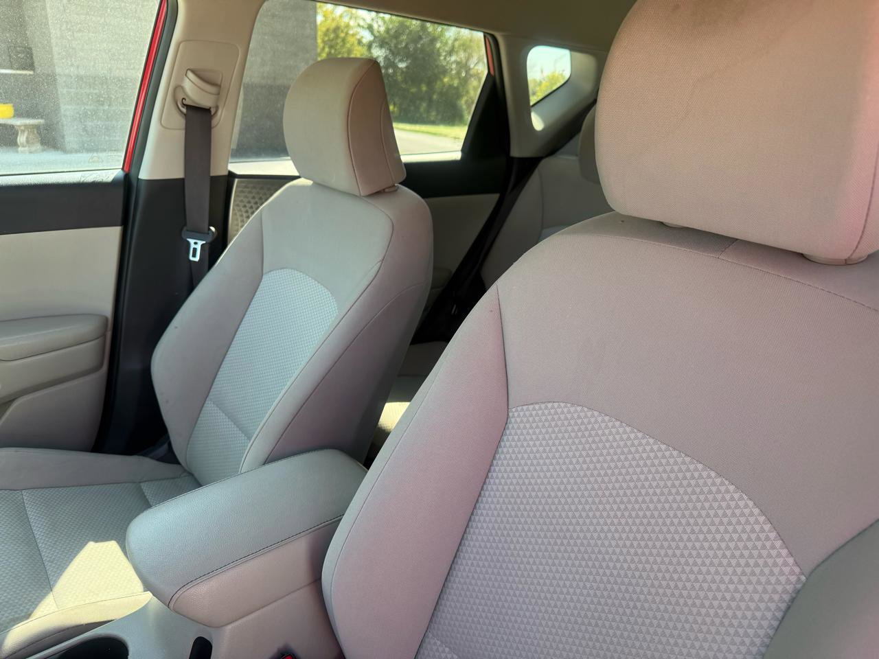 Used 2020 Kia Soul LX FWD image 10