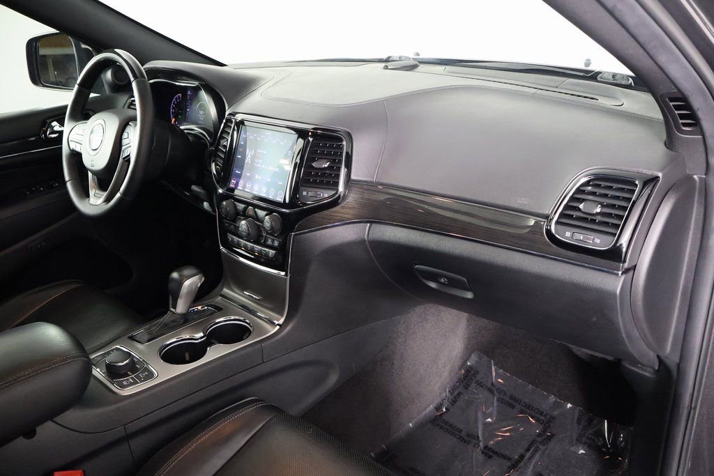 Used 2019 Jeep Grand Cherokee Overland image 9