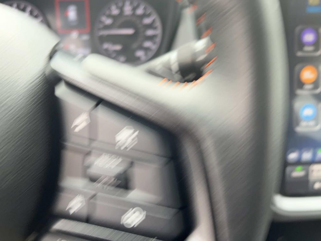 Used 2025 Subaru Crosstrek 2.5i Limited w/ Crosstrek Mirror Package image 31