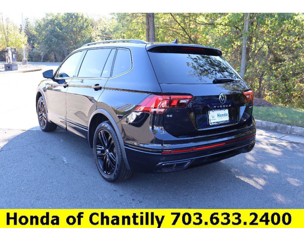 Used 2022 Volkswagen Tiguan SE R-Line image 5