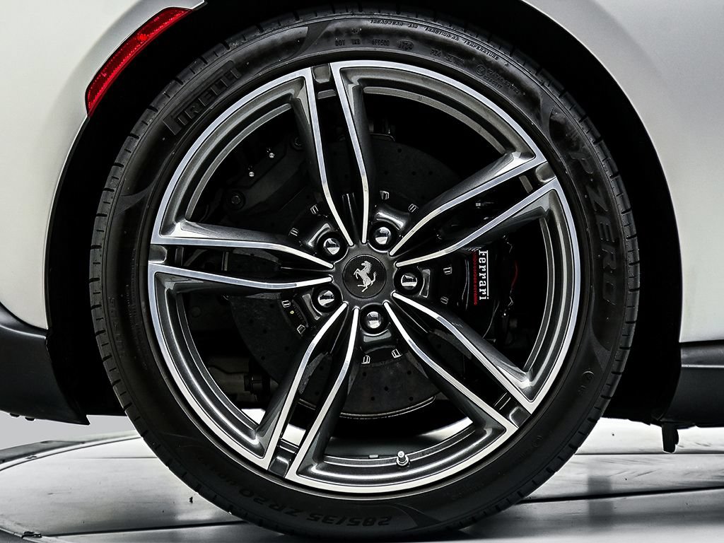 Used 2025 Ferrari Roma Spider RWD image 26
