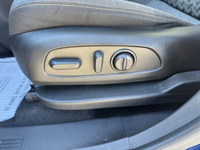 Used 2023 Chevrolet Equinox LT image 10