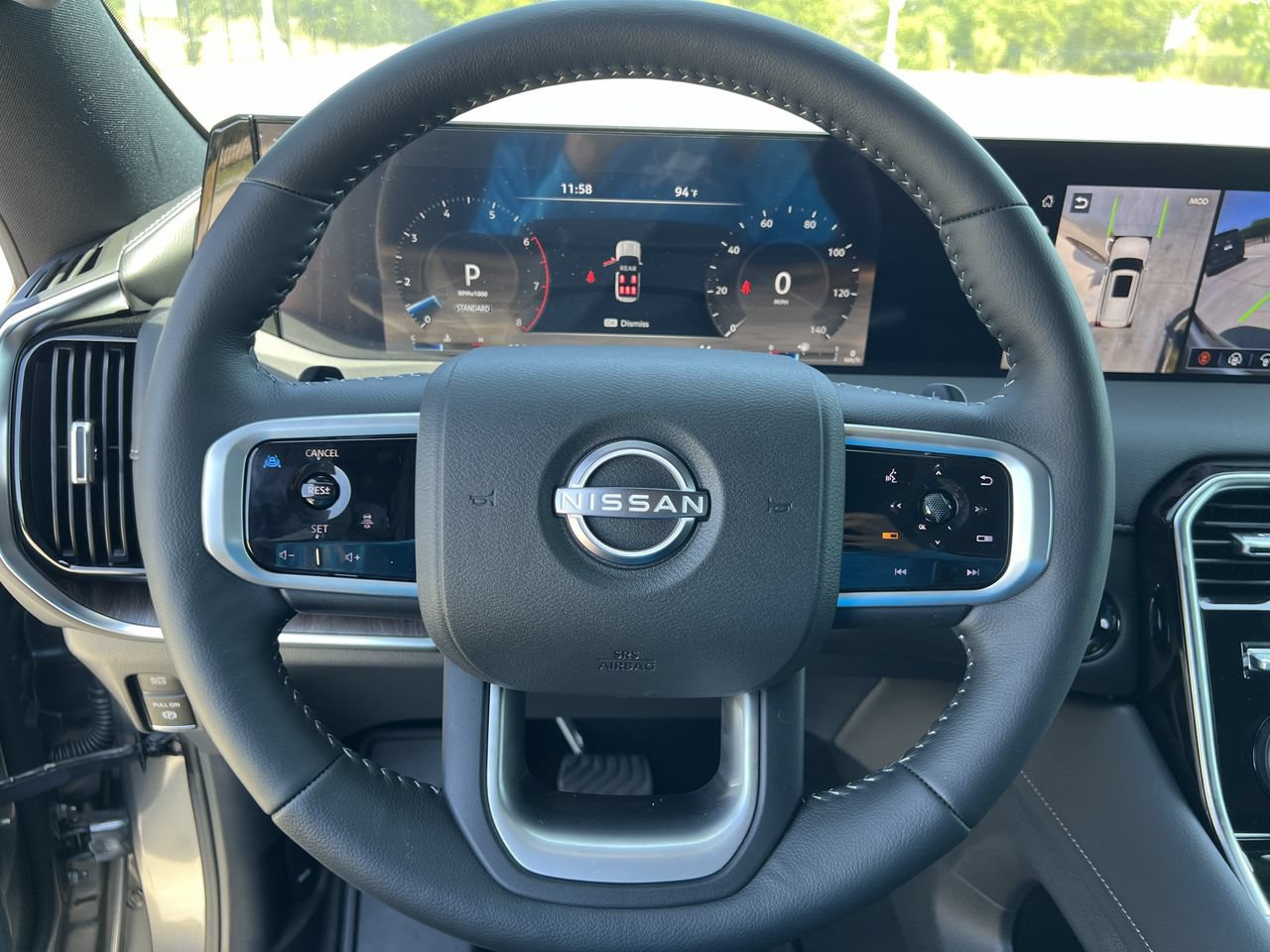 New 2026 Nissan Armada SL w/ Captain's Chari Seat Package AWD/4WD image 9