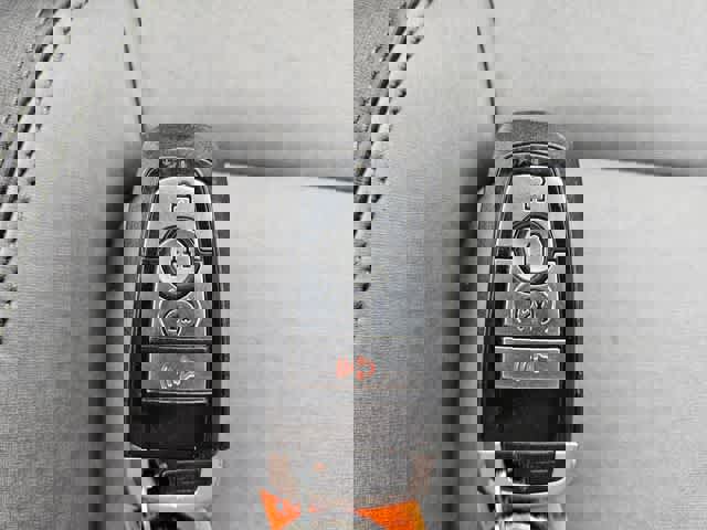 Used 2024 Ford Bronco Everglades image 34