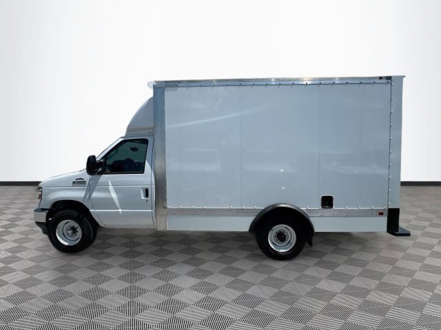 New 2025 Ford E-350 and Econoline 350 Super Duty w/ Power Equipment Group RWD image 3