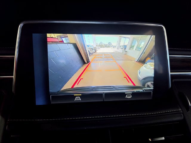 Used 2023 Chevrolet Tahoe Premier RWD image 39