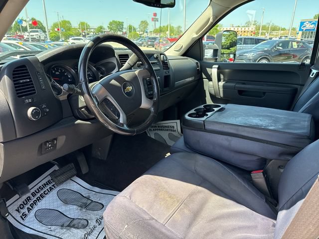 Used 2014 Chevrolet Silverado 3500 LT w/ Interior Plus Package AWD/4WD image 15