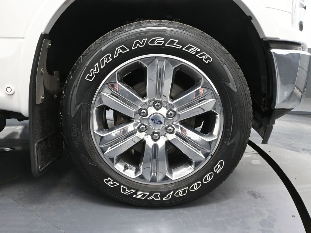 Used 2019 Ford F150 Lariat w/ Equipment Group 502A Luxury image 18