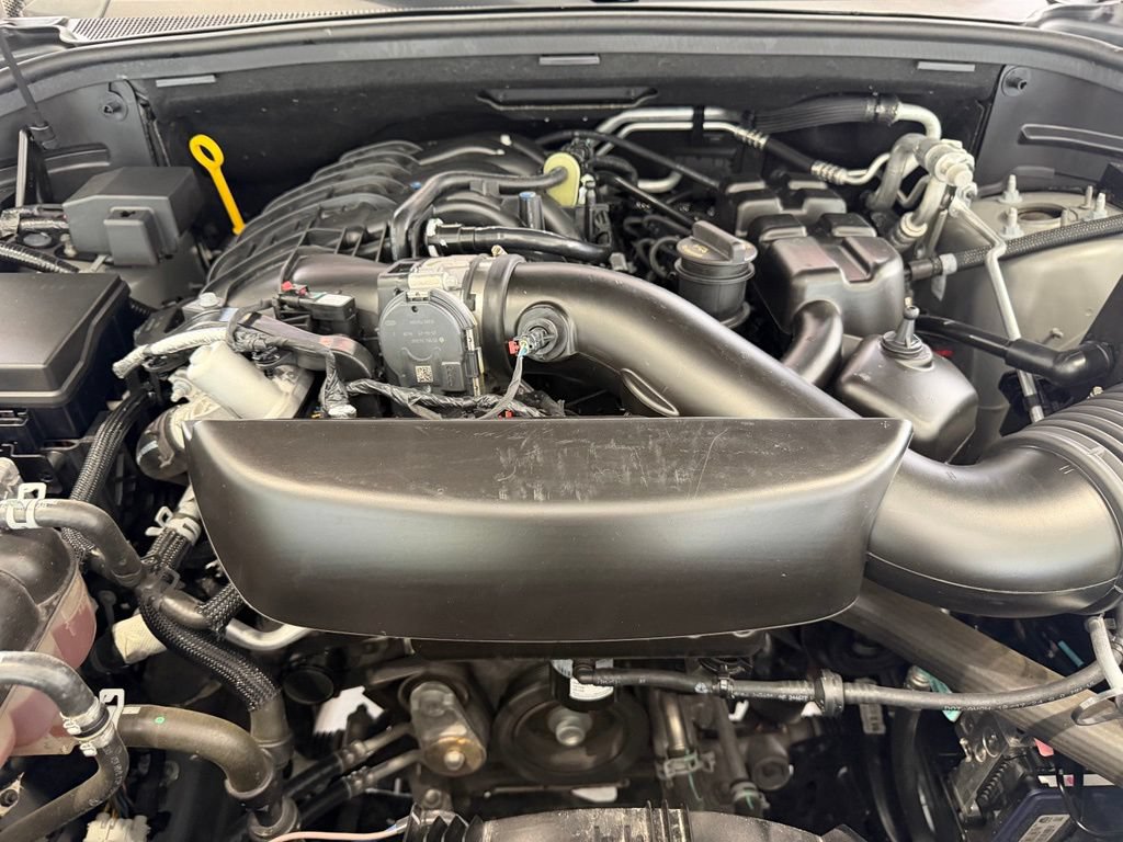 Used 2025 Dodge Durango GT AWD/4WD image 34