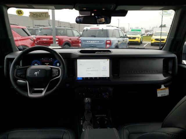 New 2025 Ford Bronco Big Bend w/ Black Appearance Package image 11