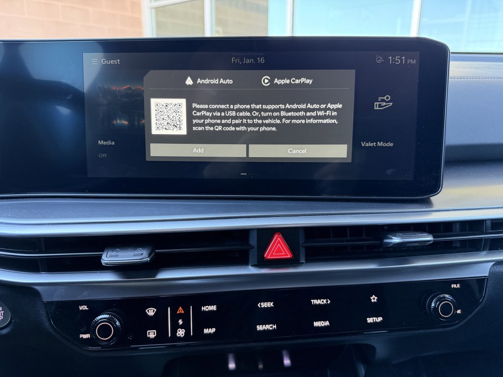 Used 2024 Kia Sorento LX image 20