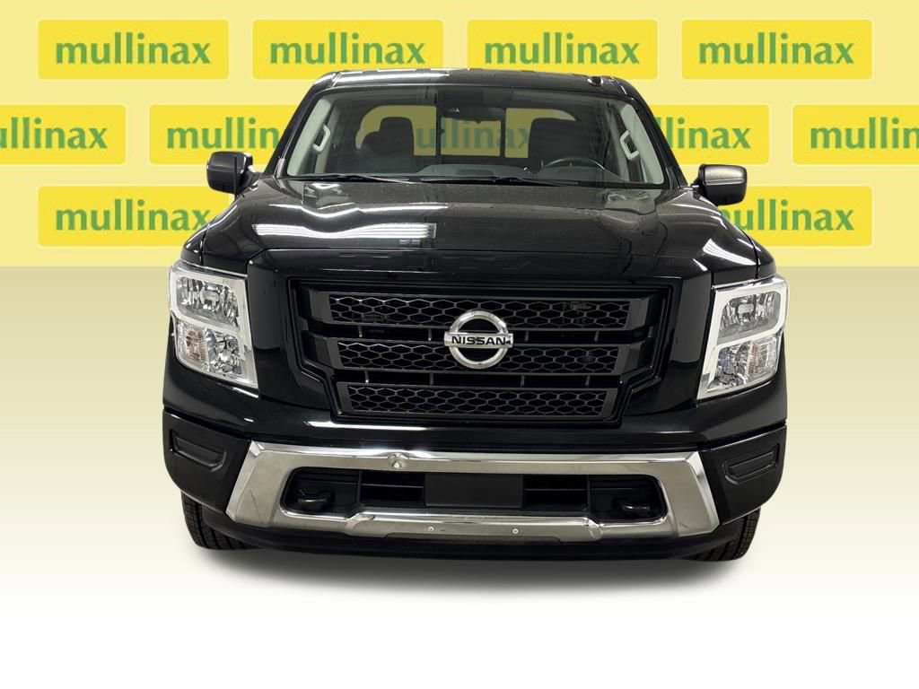 Used 2021 Nissan Titan SV w/ Accessory Utility Package image 5