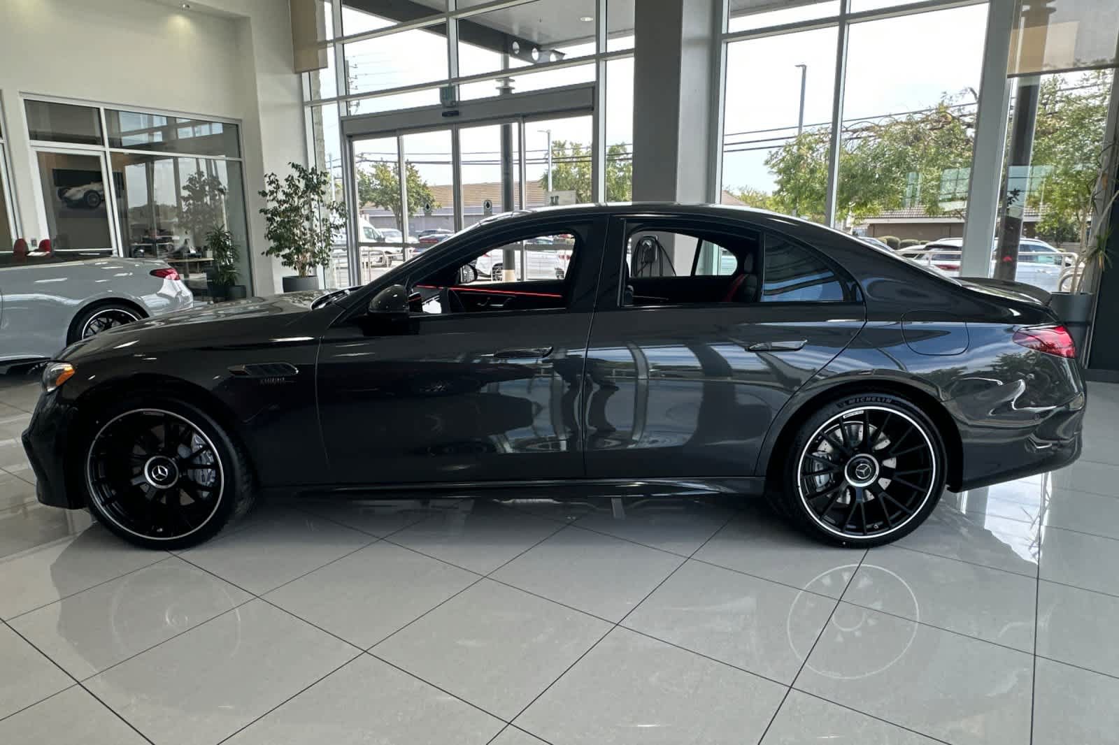 New 2027 Mercedes-Benz E 53 AMG e 4MATIC Sedan image 6