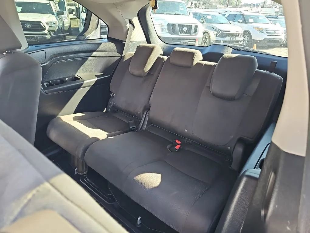 Used 2019 Honda Odyssey LX image 19