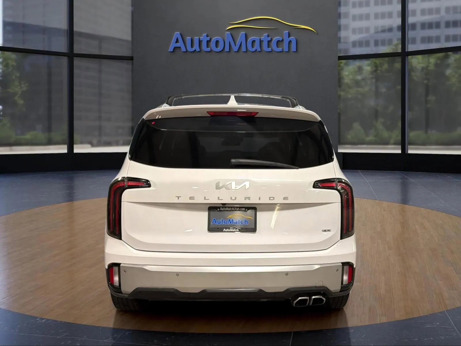 Used 2024 Kia Telluride EX image 10